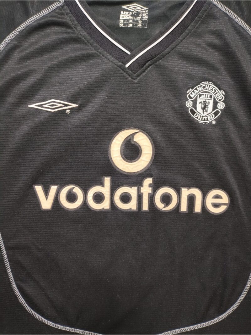Vintage Jersey Manchester United Goalkeeper 2000/01 - Image 2