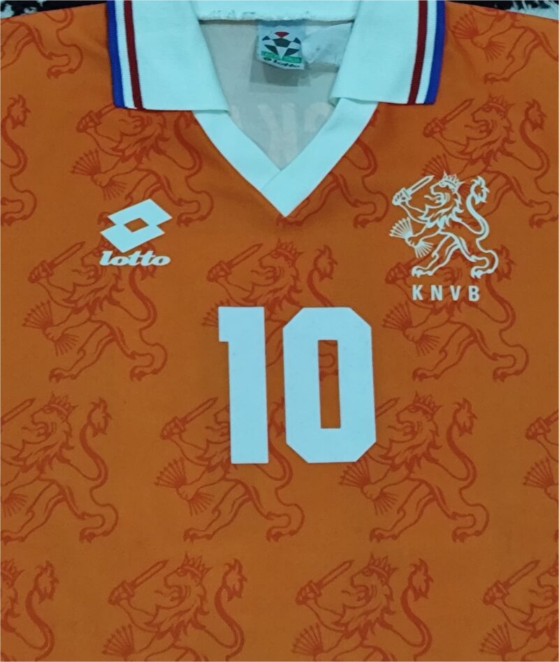 1994/95 Holland Home Football Shirt Lotto #10 Bergkamp - Image 3