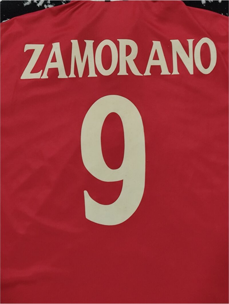 Original 2000-01 Chile Home Shirt Zamorano #9 - Image 4