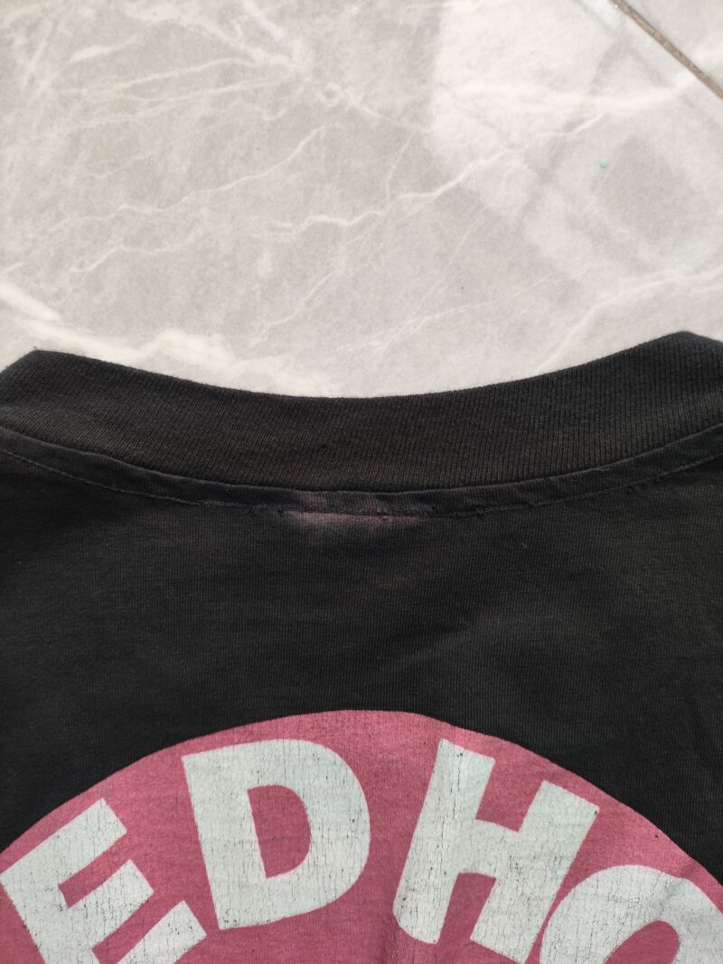 Vintage 90s Red Hot Chili Peppers (RHCP) Picasso Art Shirt - Image 10