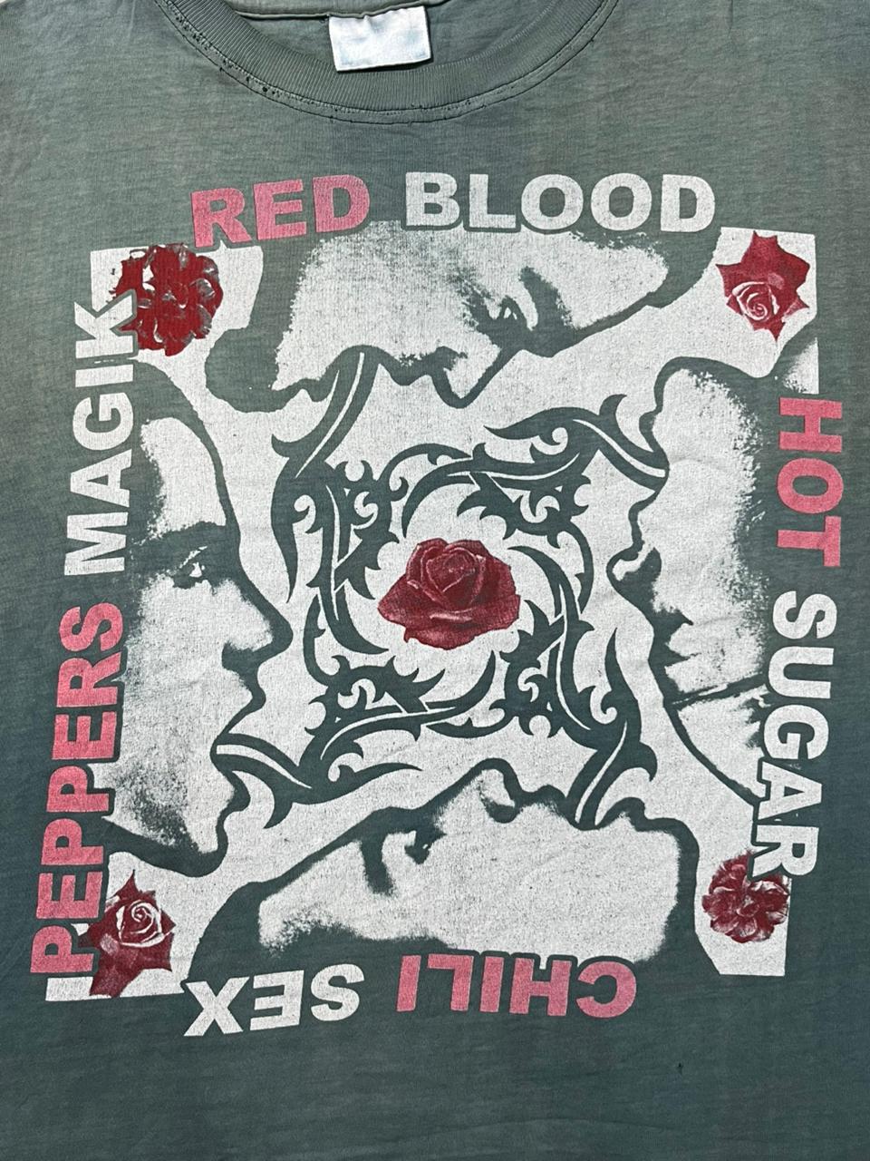 Vintage Red Hot Chili Peppers - Image 3